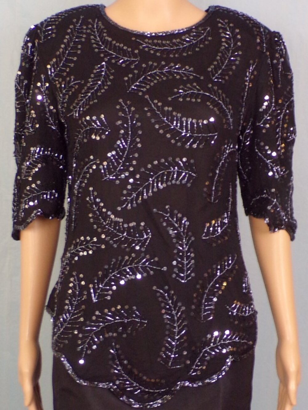 SILK! ELEGANCE BY ANUJAN size XS black half-sleeve blouse 100% silk outer